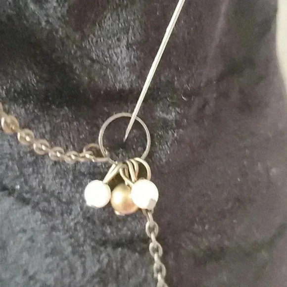 Paparazzi long brass colored necklace with earrings - Picture 6 of 6